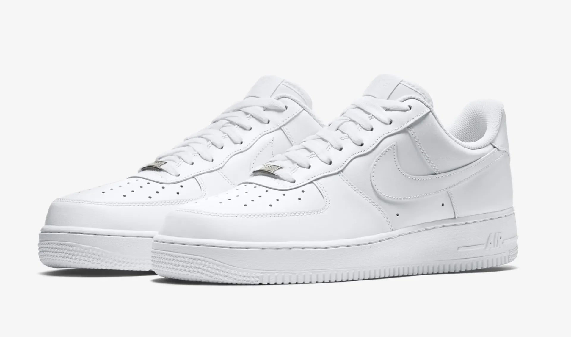 Nike Air Force 1 Triple White